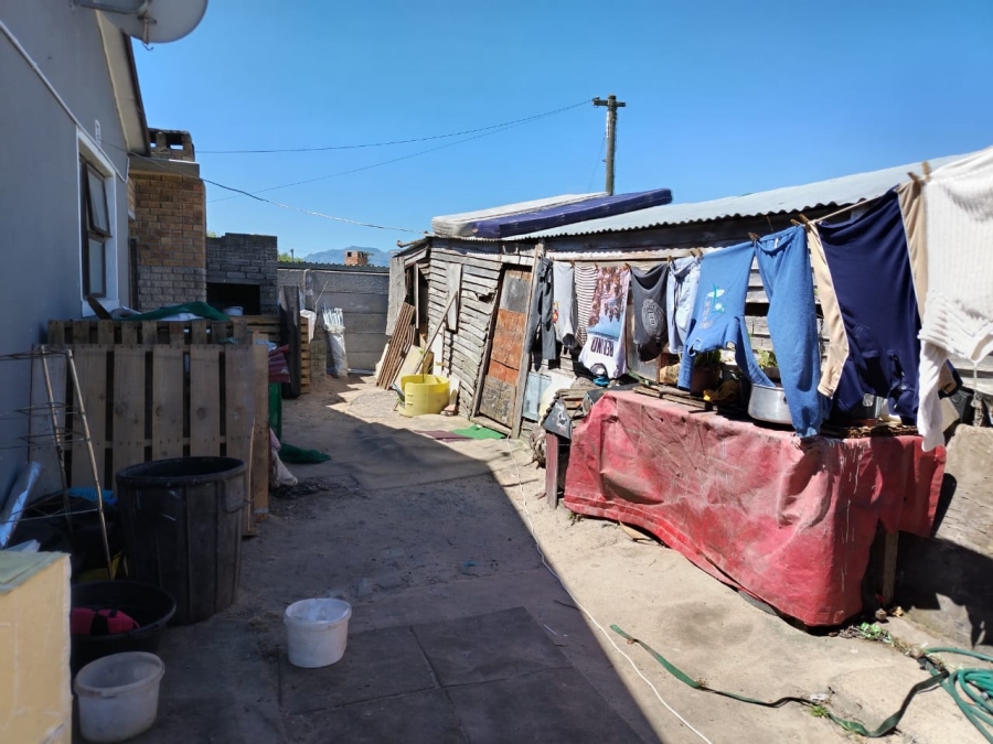 3 Bedroom Property for Sale in Devon Park Western Cape